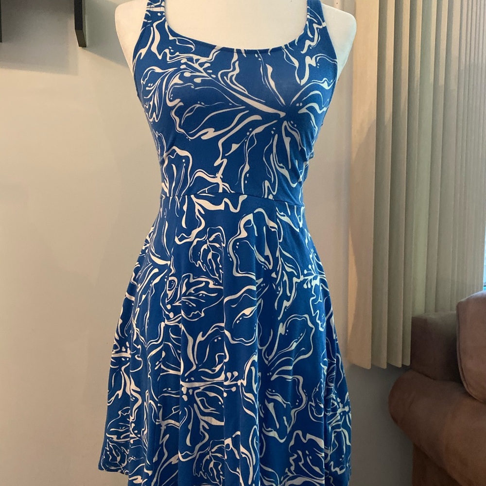Women’s dress
